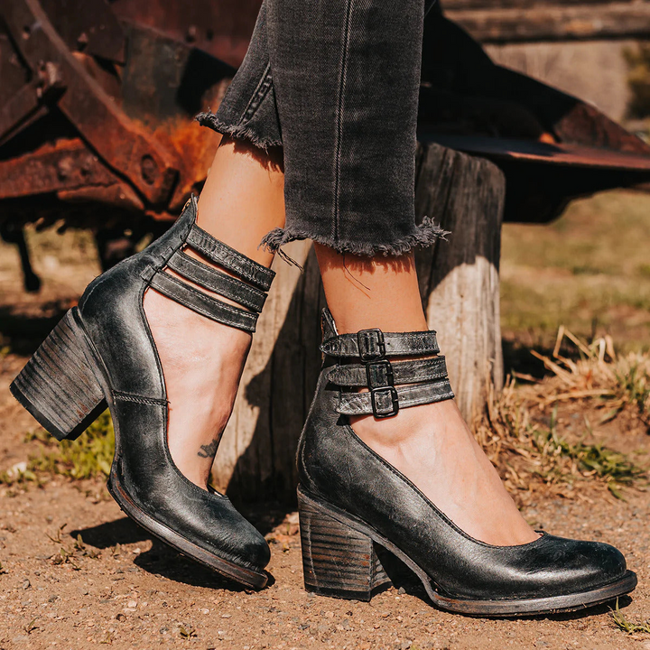 Antiqua | Tacones Vintage Clásicos