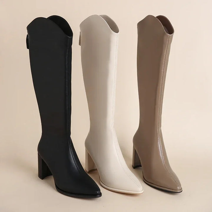 Hilda - Botas de tacón grueso y elegancia para el invierno